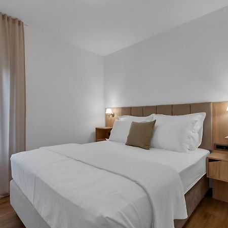 5-6 Luxury Apartments L&L Tucepi - 100M From The Beach - Makarska Exklusiv Exteriör bild