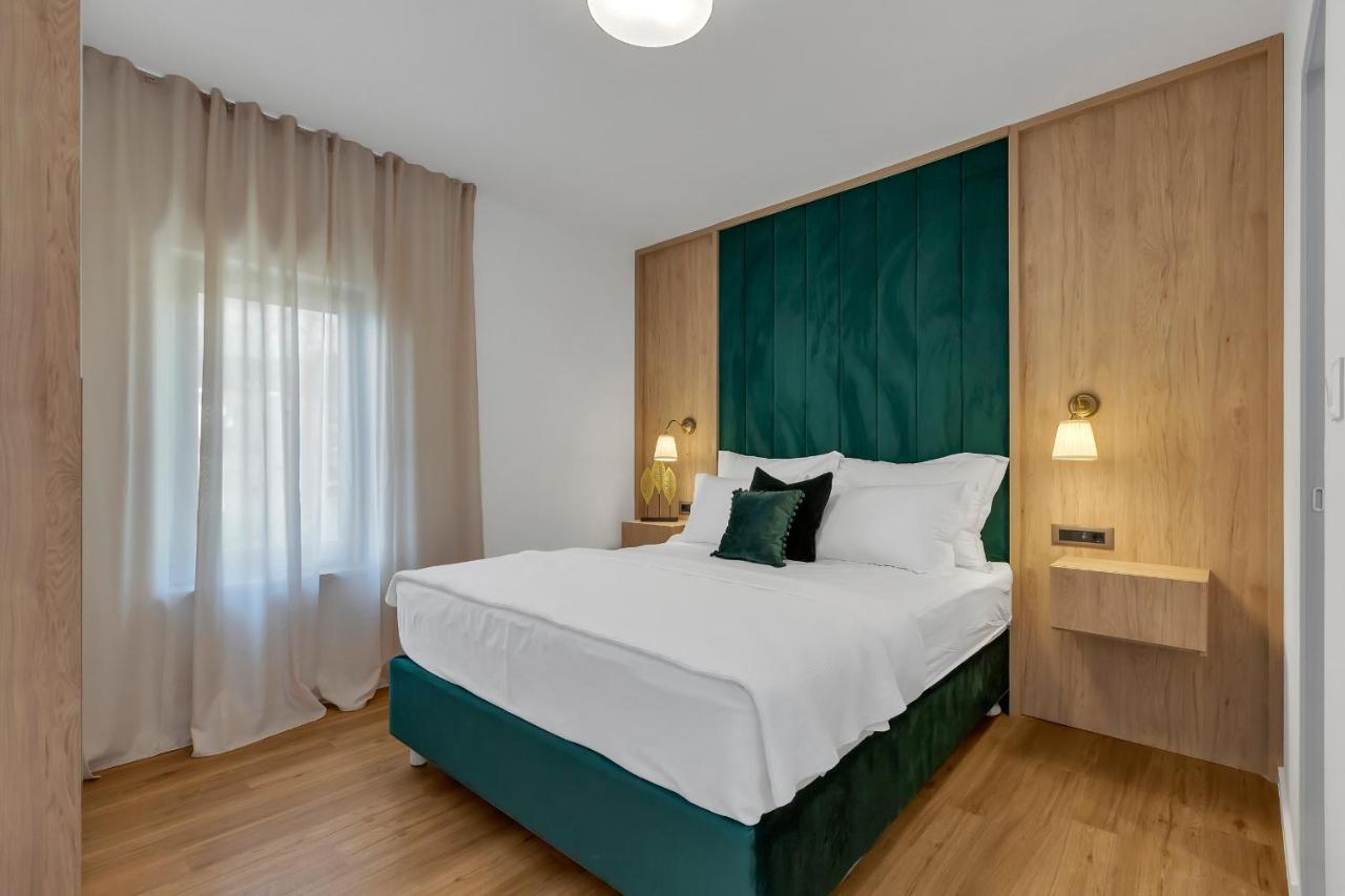 5-6 Luxury Apartments L&L Tucepi - 100M From The Beach - Makarska Exklusiv Exteriör bild